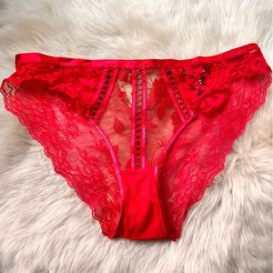 NWOT, WITH BOX AND DUST BAG - HONEY BIRDETTE Molly Red Lace Panties
